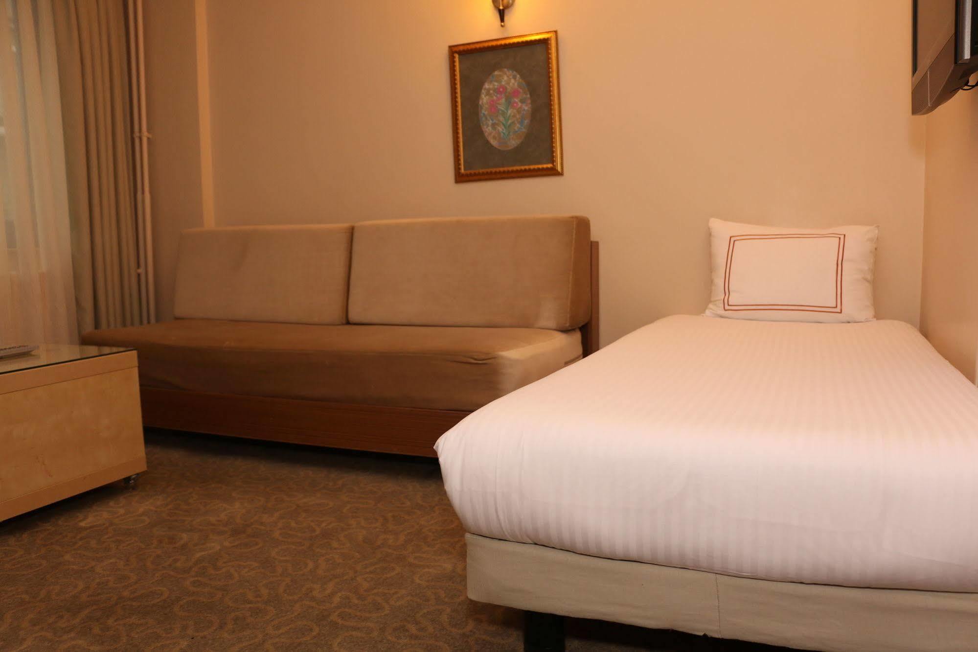 Ilkay Hotel Istanbul Ngoại thất bức ảnh
